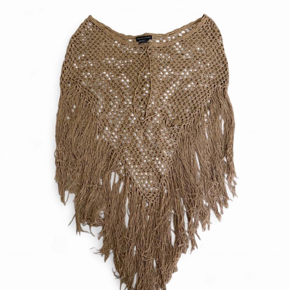 90’s Fringed Crochet Poncho/Shawl